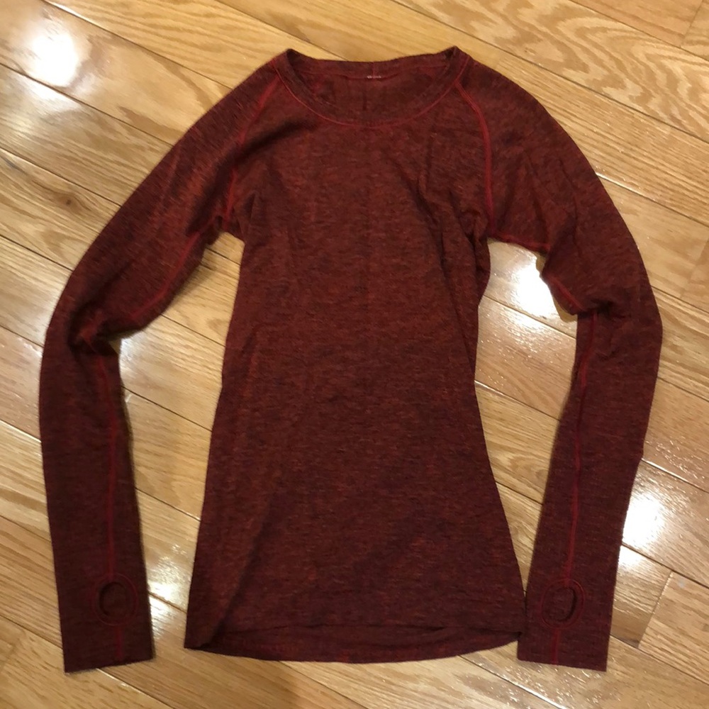 lululemon long sleeve run swiftly, size 4.